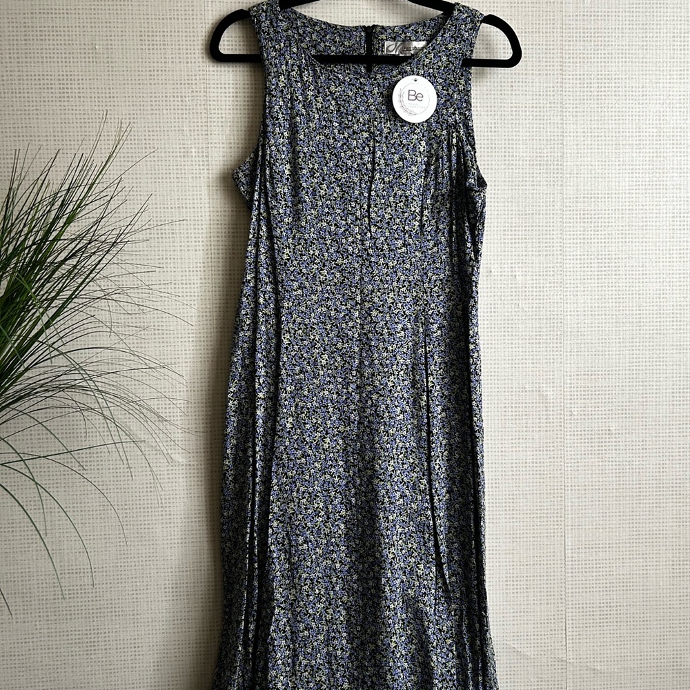 Vintage Dressbarn Women's Floral Blue Dress